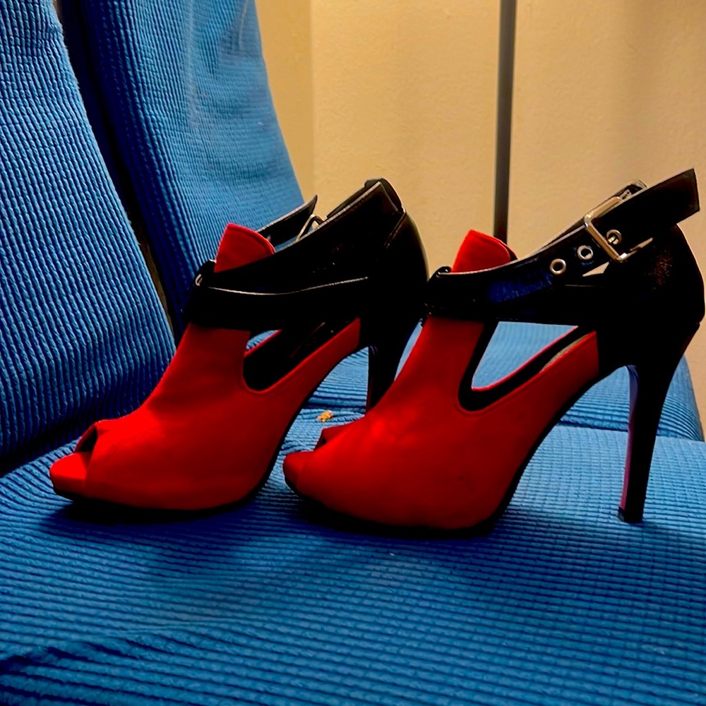 Size 37 shoes